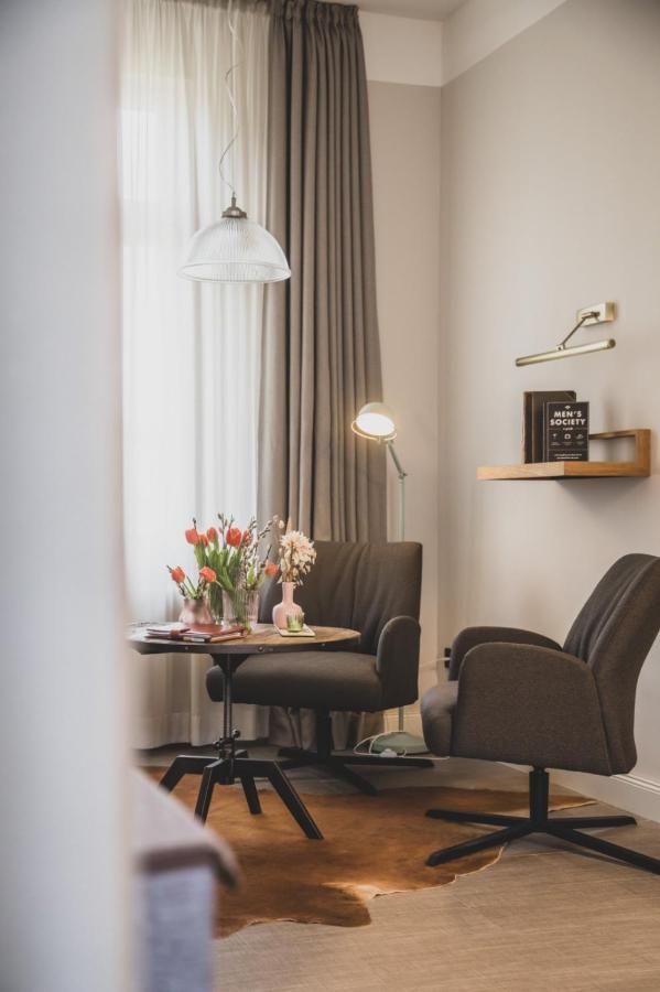 Logierhaus M Lägenhet Esens Exteriör bild